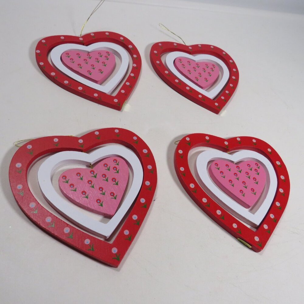 Wooden (4) Heart Spinners with floral design DOUBLE SIDED indoor only